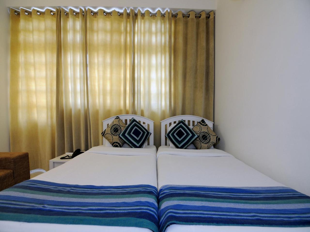 Mehra Residency At The Airport Otel Yeni Delhi Dış mekan fotoğraf